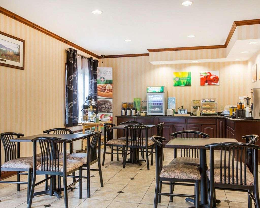 Econo Lodge Glens Falls - Lake George מראה חיצוני תמונה