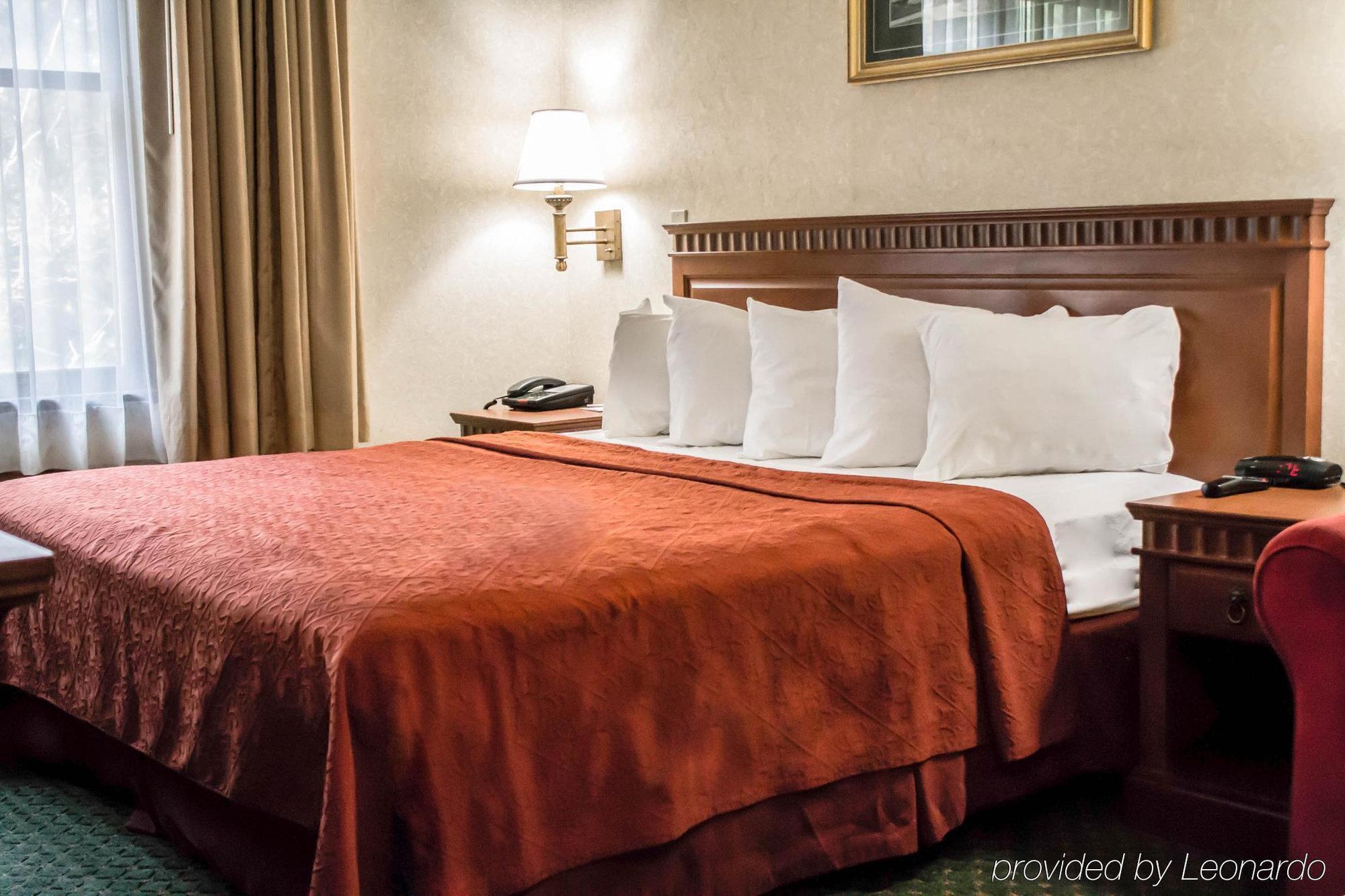 Econo Lodge Glens Falls - Lake George מראה חיצוני תמונה
