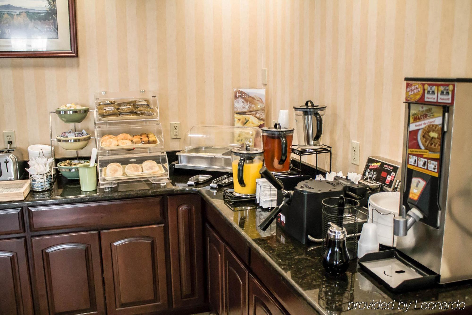 Econo Lodge Glens Falls - Lake George מראה חיצוני תמונה